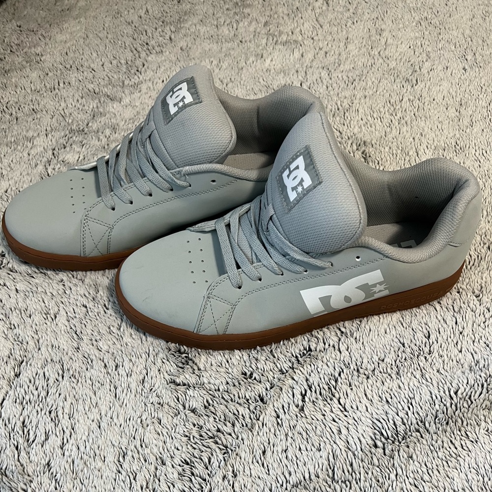 DC Gaveler Casual Low Top Skate Shoes